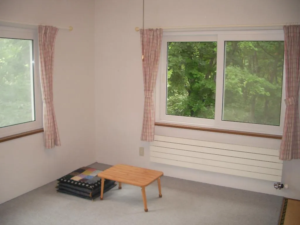 Hotel Sharehouse Ganba Niseko 0*,  Japonsko